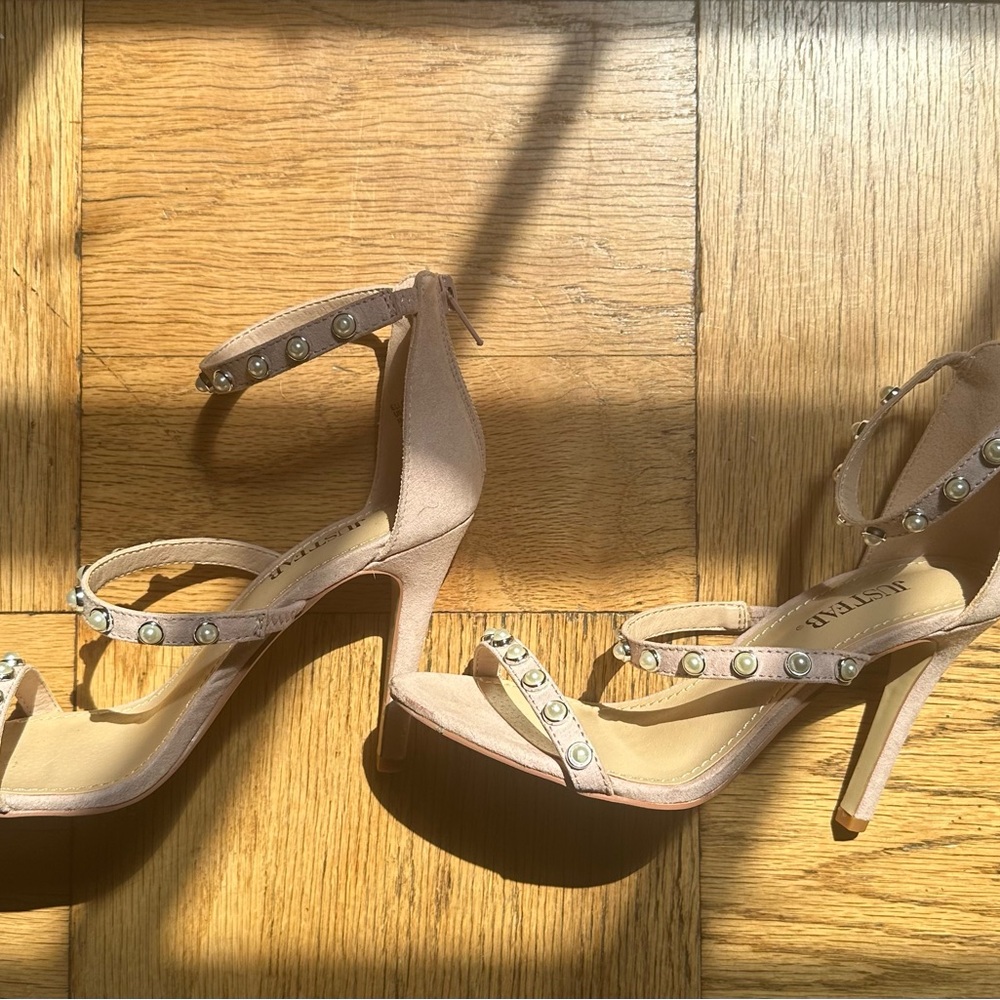 5.5 Pink embellished heels